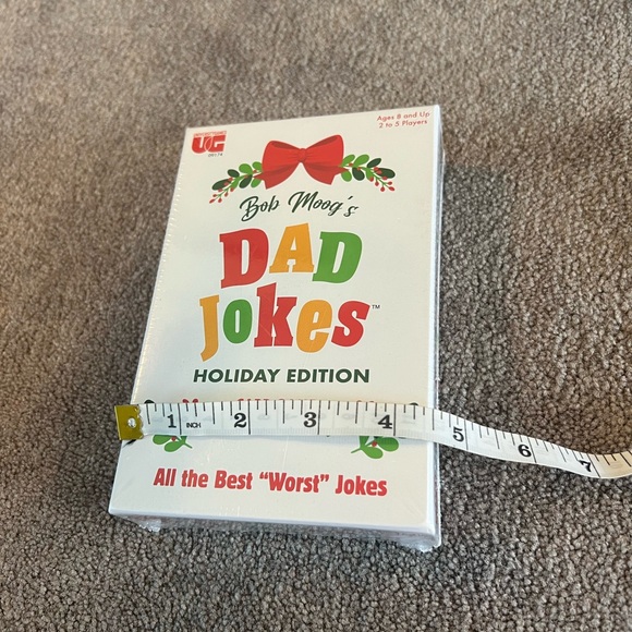 NWT Dad Jokes Holiday Edition Card Game - Picture 4 of 4